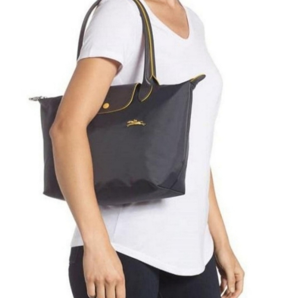 Authentic Longchamp Le Pliage Shoulder Bag